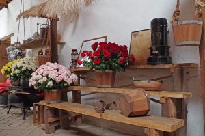 roseshowroom_0499_09282016_1200x795_90