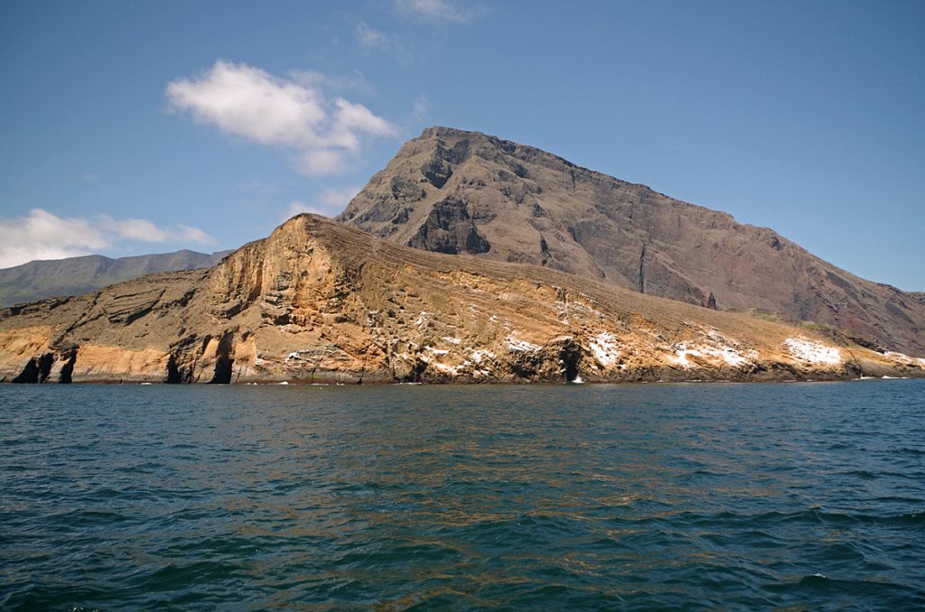 passingislands_1719_10052016_1200x795_90