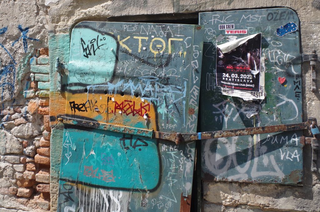 Graffiti, Bratislava