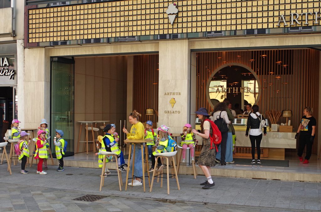 School children on an outing to a gelato shop