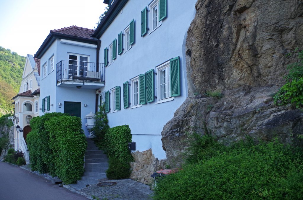 A home built into the rock in Dürnstein