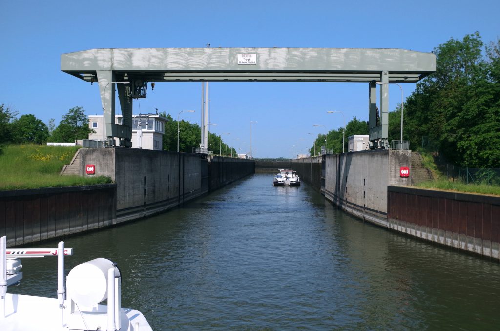 A lock on the Danube River in Regensburg