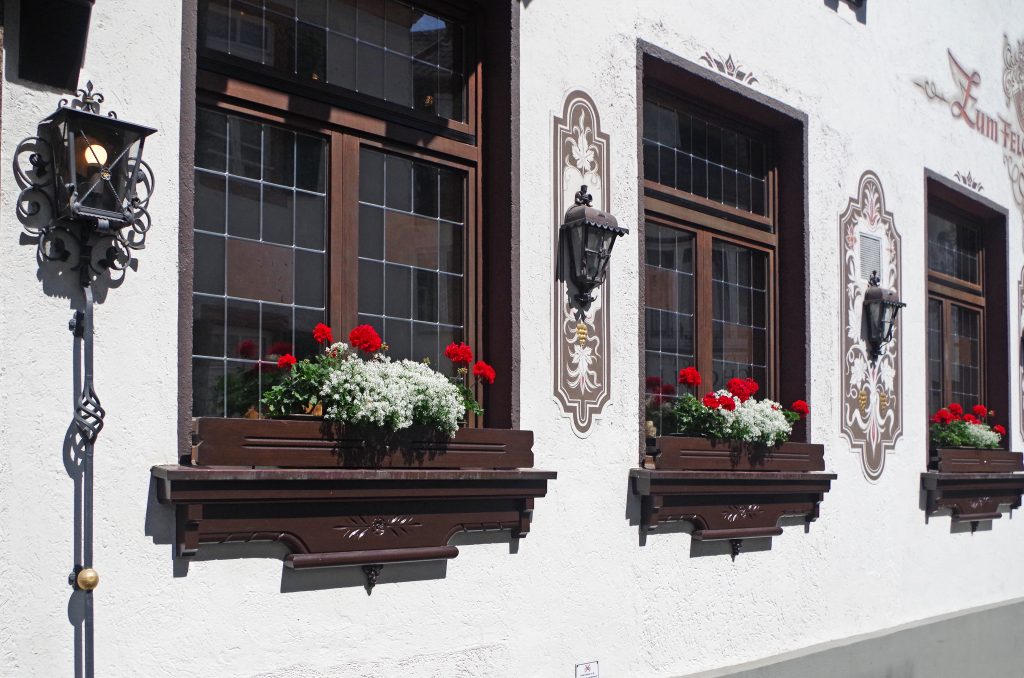 Window boxes in Rüdesheim