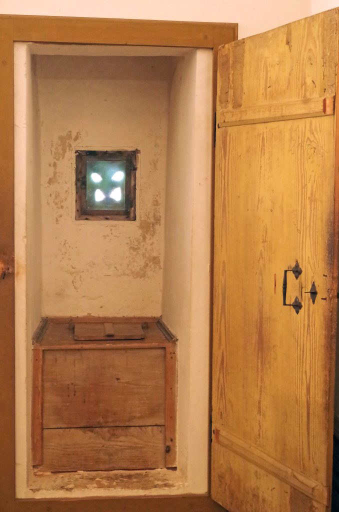 Early plumbing in the Schloss Weikersheim Palace, Weikersheim